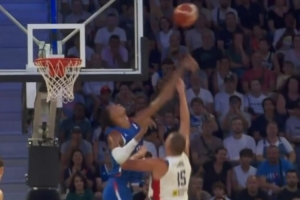 约基奇vs文班亚马直播_NBA高清免费观看_约基奇vs文班亚马比赛回放视频集锦